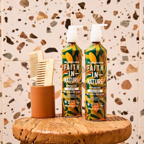 Faith In Nature Grapefruit & Orange Conditioner 500ml in Aluminium Bottle