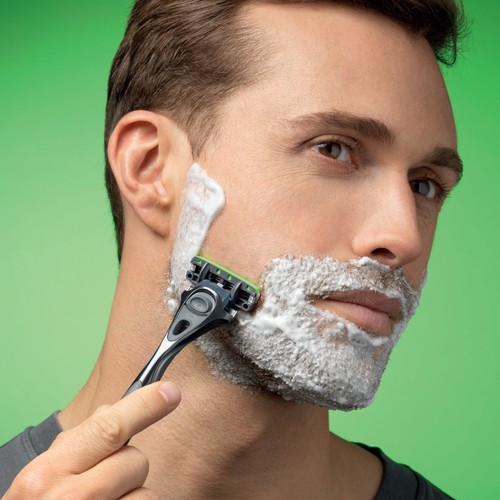 Wilkinson Sword Hydro 3 Skin Protection Men's Razor with 9 Blades