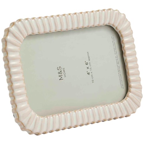 M&S Ceramic Ridged Photo Frame 4x6 Inch