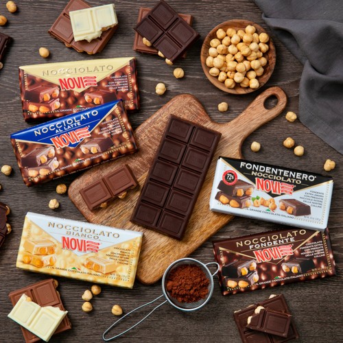 Novi Nocciolato Dark Chocolate with Whole Hazelnuts