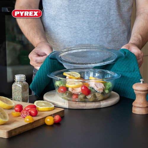 Pyrex Round Casserole 2.1L