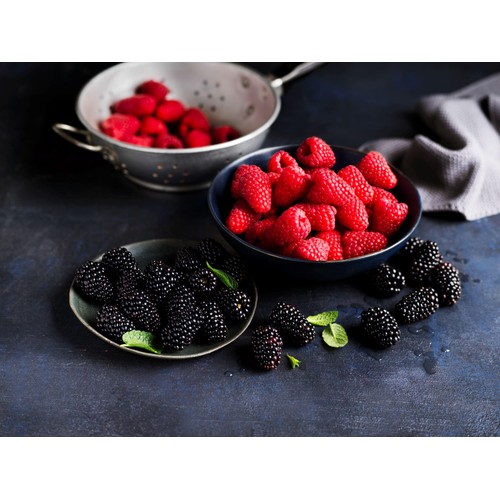M&S Collection Black Opal Blackberries