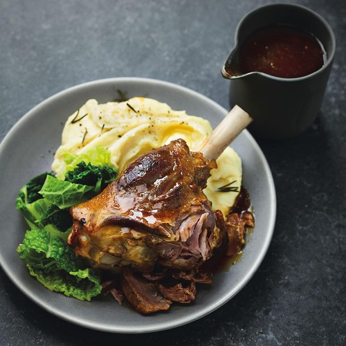 M&S Select Farms British 2 Lamb Shanks