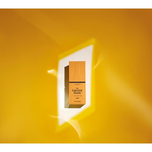 Veuve Clicquot La Grande Dame 2018 Gift Box, 75cl