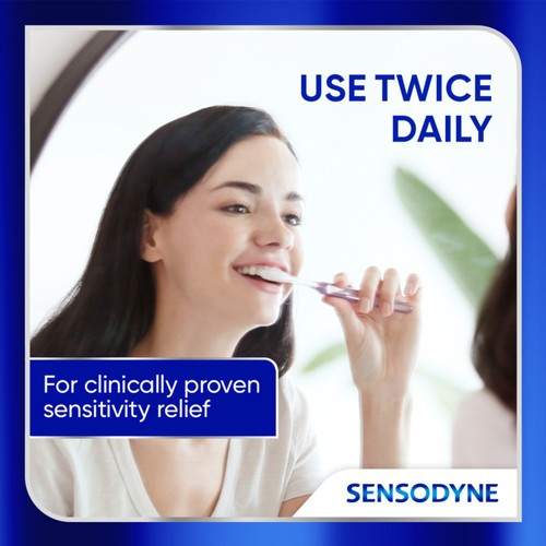 Sensodyne Clinical Repair Deep Clean Sensitive Toothpaste, 75ml