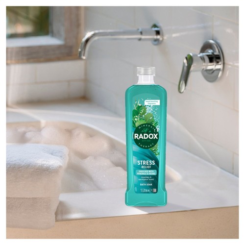 Radox Stress Relief Bath Soak with Rosemary & Eucalyptus
