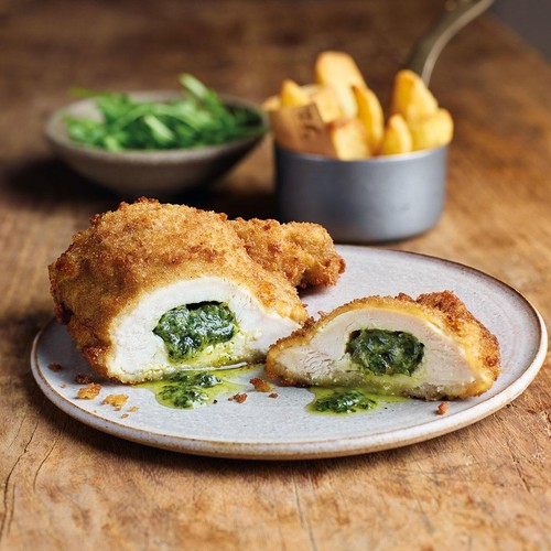 M&S Gastropub 2 Chicken Kyivs Main for Two