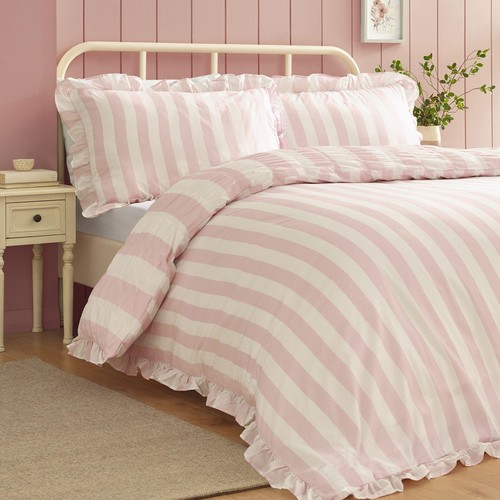 Catherine Lansfield Seersucker Frill Double Duvet Set Pink
