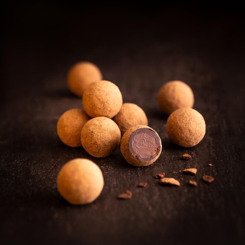 Willie's Cacao Dark Chocolate Praline Truffles Gift Box