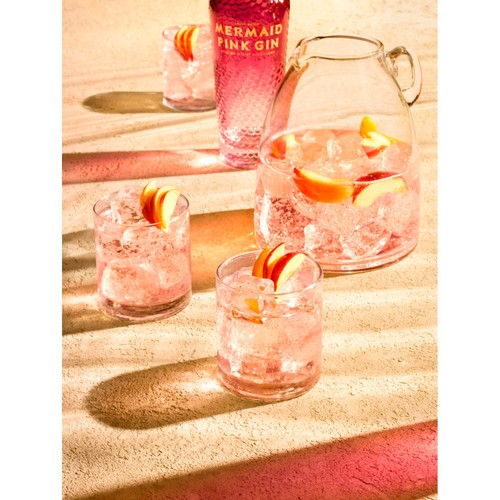 The Isle of Wight Distillery Mermaid Pink Gin
