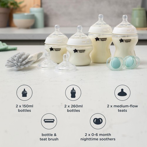 Tommee Tippee Newborn Baby Bottle Starter Kit - Natural Start