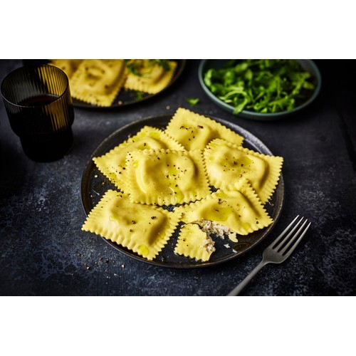 M&S Collection Italian Burrata Cacio E Pepe Ravioli