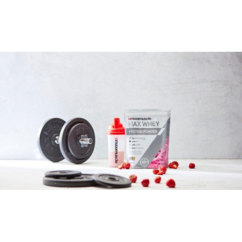 Maximuscle Strawberry Max Whey Protein Powder 