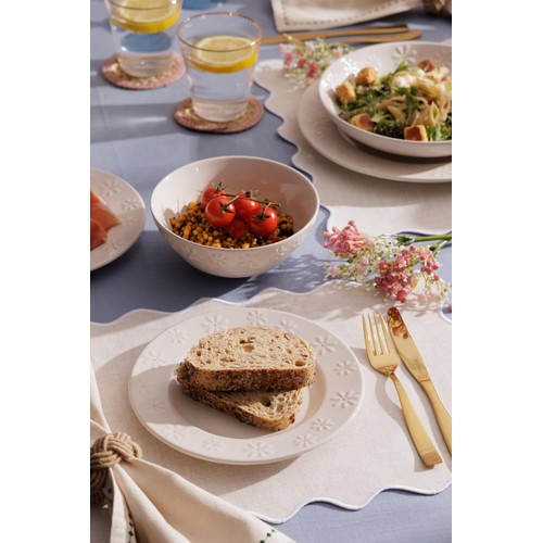Price & Kensington Daisy Side Plate 21cm