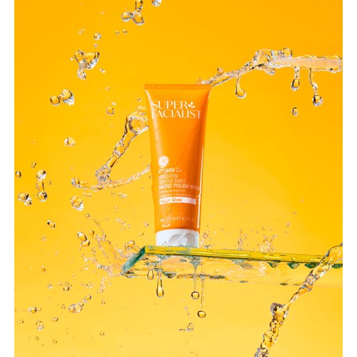 Super Facialist Vitamin C Polishing Face Wash