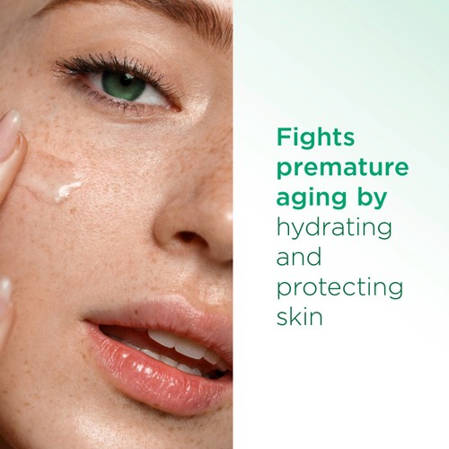 Simple Age Resisting Cream Moisturiser SPF 15 