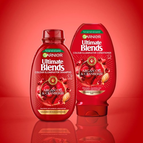 Garnier Ultimate Blends Argan Cranberry Illuminator Shampoo