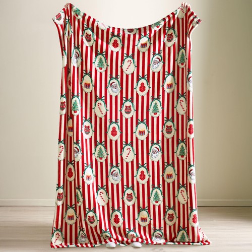 Catherine Lansfield Christmas Vintage Stripe Throw