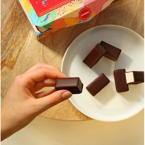 Wedel Vanilla Marshmallow Coated in Dark Chocolate 