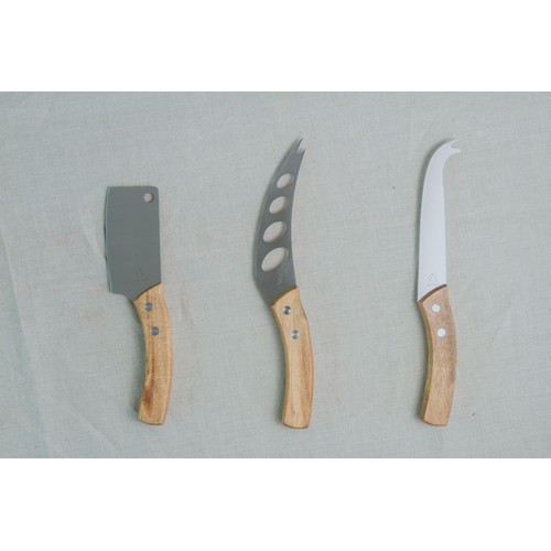 Artesa Cheese Knives with Acacia Wood Handles
