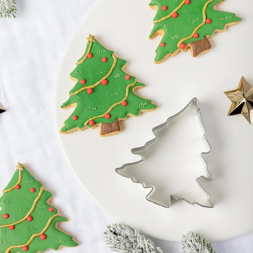 Anniversary House Festive Christmas Cookie Cutter Set