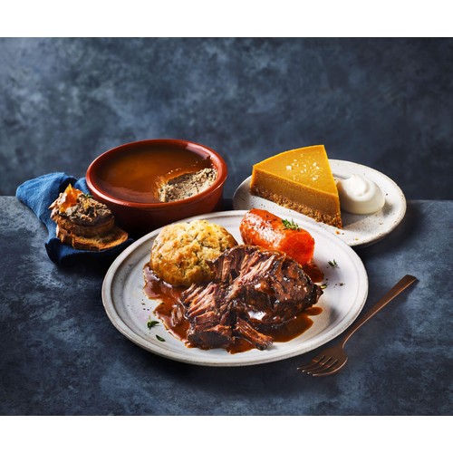 M&S Gastropub Two Treacle Slice Desserts by Tom Kerridge