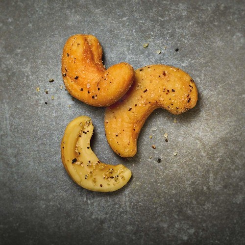 M&S Sea Salt & Black Pepper Cashews