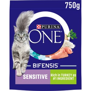 Purina One Sensitive Dry Cat Food Rich in Turkey