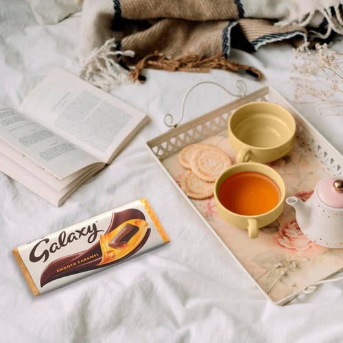 Galaxy Smooth Caramel & Milk Chocolate Block Bar Vegetarian