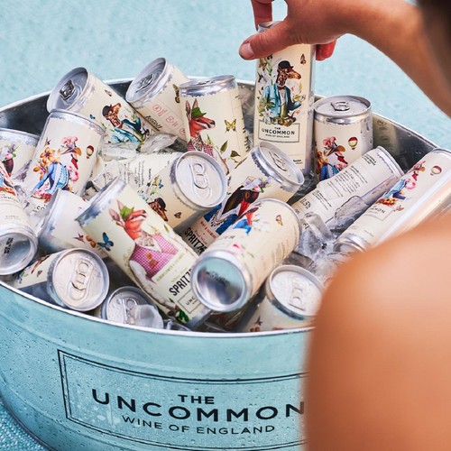 The Uncommon English Bubbly White Wine Can