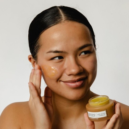 UpCircle Cleansing Balm with Oat Oil + Vitamin E