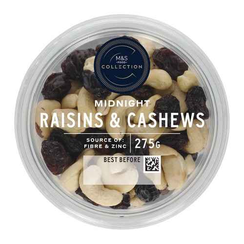 M&S Collection Midnight Raisins & Cashews