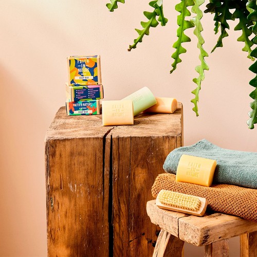 Faith in Nature Aloe Vera Pure Hand Made Soap Bar