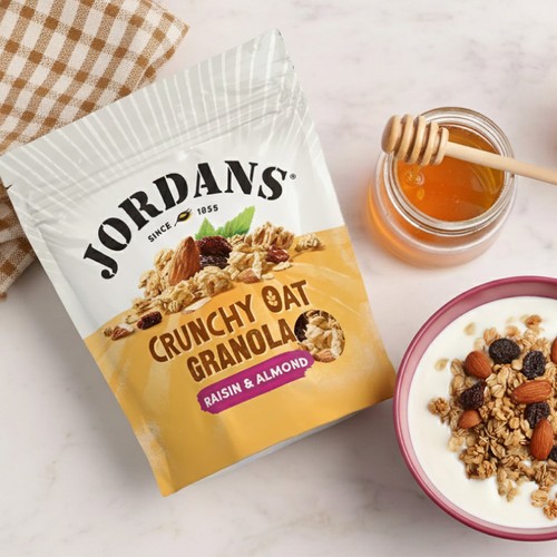 Jordans Crunchy Oat Granola Raisin & Almond Breakfast Cereal
