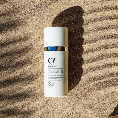 Green People Daily SPF30 Moisturiser Age Defy+ by Cha Vohtz