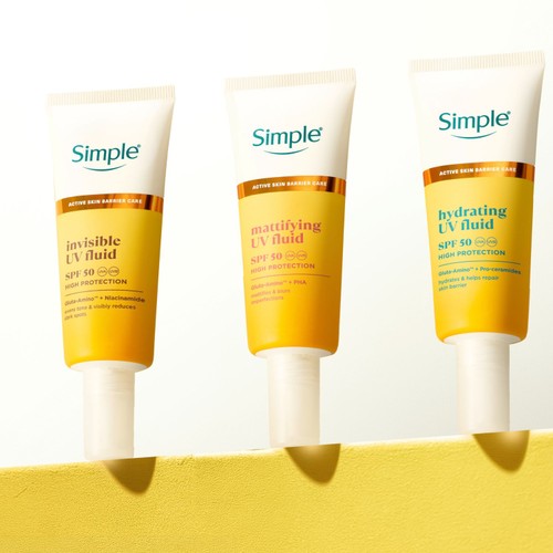Simple Hydrating UV Face Fluid Moisturiser SPF50