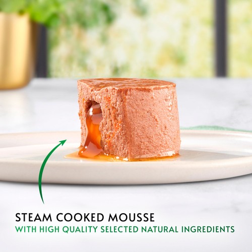 Gourmet Nature's Creations Gravy Heart Chicken Wet Cat Food