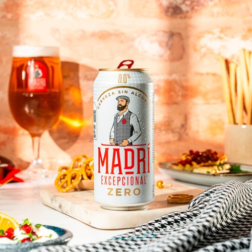 Madri Excepcional 0% Premium Lager Cans
