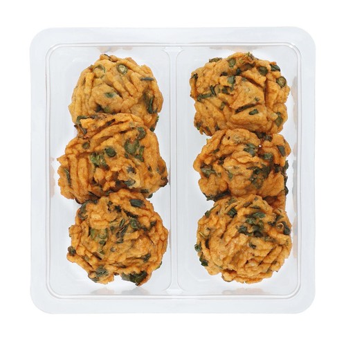 M&S 6 Spicy Red Thai Fishcakes - Taste of Asia