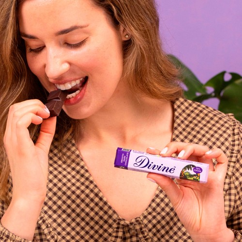 Divine 70% Dark Chocolate Bar