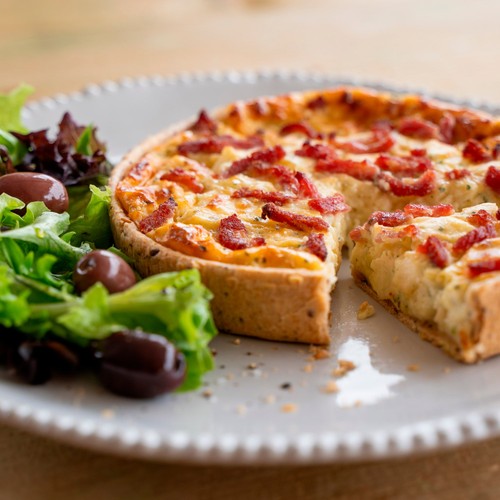 Higgidy Beechwood Smoked Bacon & Mature Cheddar Quiche