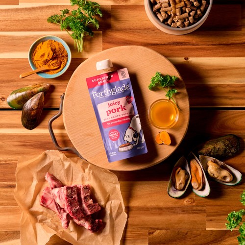 Forthglade Bone Broth Topper for Dogs, Juicy Pork