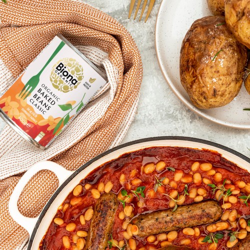 Biona Organic Baked Beans in Rich Tomato Sauce