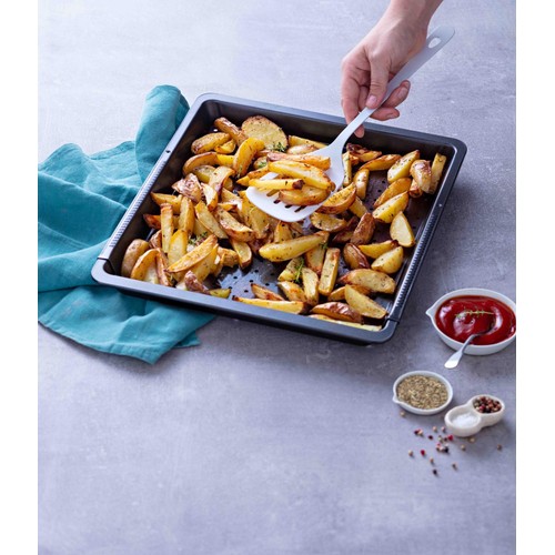 Pyrex Crisper Baking & Oven Tray  34-49cm x 30cm