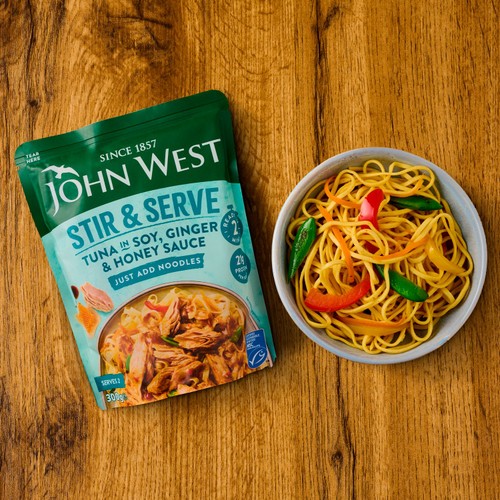 John West Stir & Serve Tuna in Soy,Ginger & Honey Sauce MSC 300g