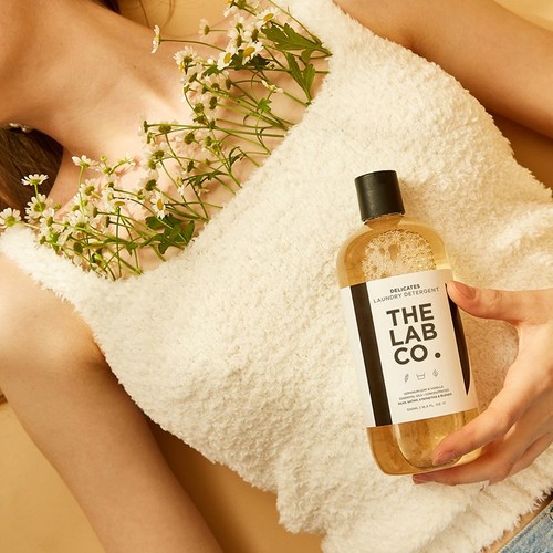 The Lab Co. Delicates Concentrated Non Bio Laundry Detergent 32 Washes