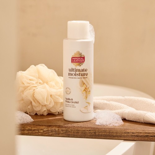 Imperial Leather Ultimate Moisture Vanilla & White Orchid Foaming Bath Soak