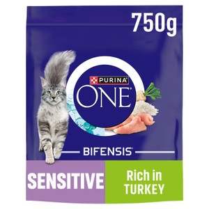 Purina One Sensitive Dry Cat Food Rich in Turkey