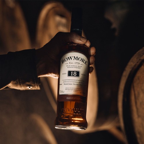 Bowmore 18 Year Old Single Malt Scotch Whisky