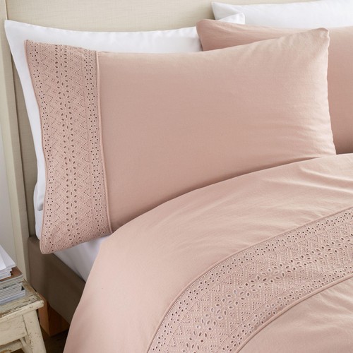 Catherine Lansfield Broderie Anglaise Double Duvet Set